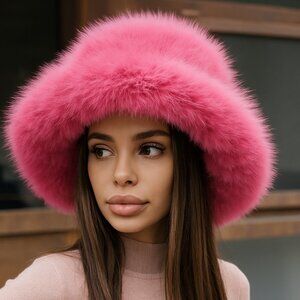 Fluffy Pink Faux Fur Bucket Hat Soft Warm Winter NWT for Women